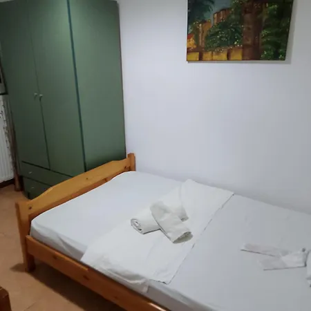Pensiune Roxani Pélla